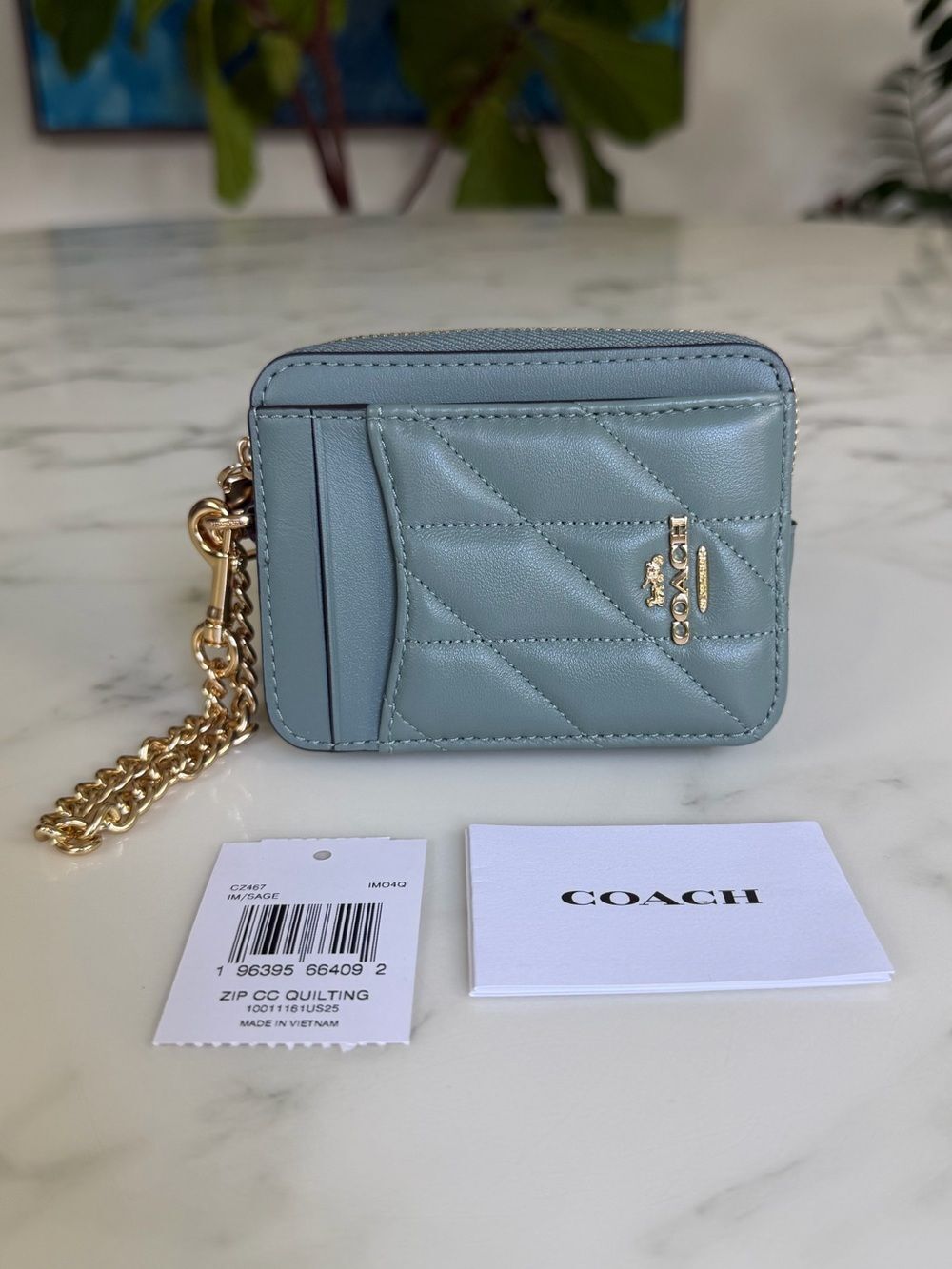 NWT Coach Zip Card Case With Quilting Gold /Sage Green ID Wallet Chain Strap